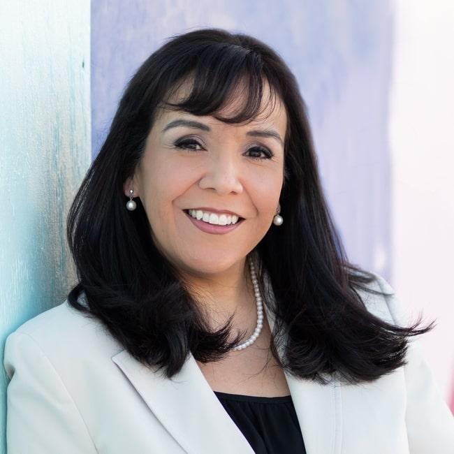 Dr. Patricia Delgado Peña